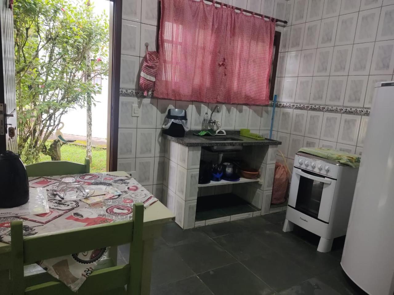 Pousada Porto Aventura -Chales Da Luci Peruíbe Exterior foto